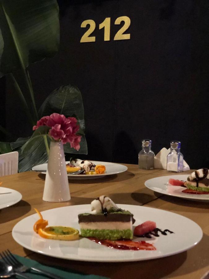 Hotel 212 奥林巴斯 外观 照片